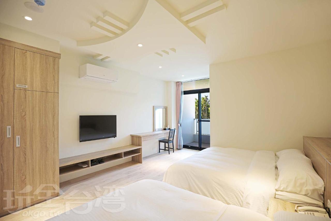 Riyuewan Homestay Yuchi Exterior foto